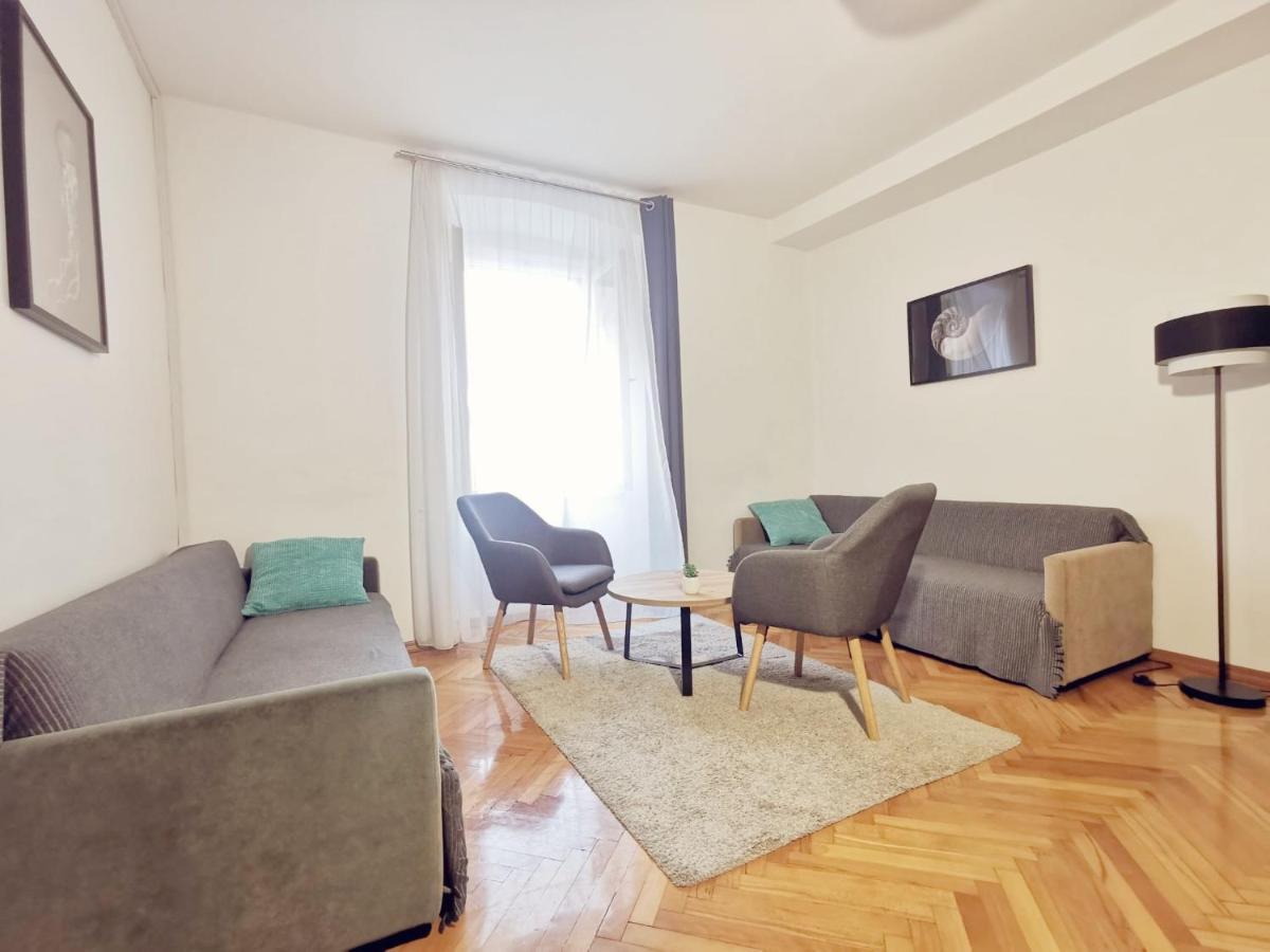 One Bedroom Apartment In The Old Town Split Buitenkant foto